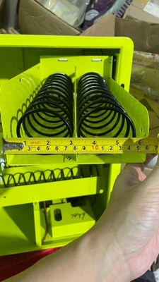 Condoomdocument Sigaret Muur Opgezet Mini Vending Machine